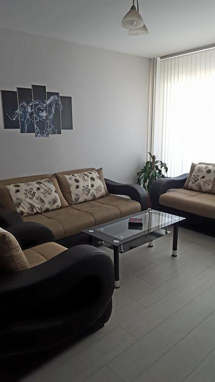 Modern Home Apartment Airport Sófia Exterior foto