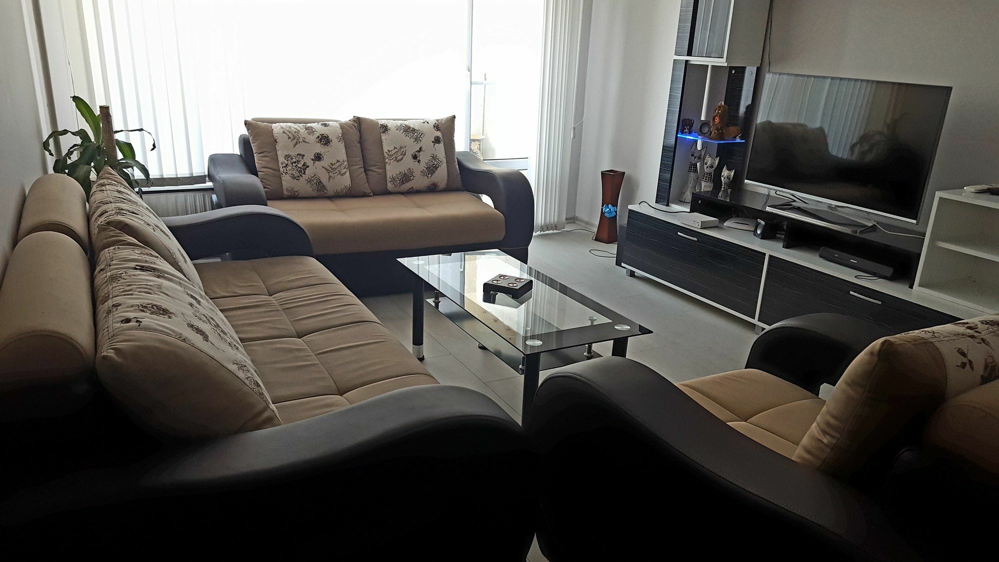 Modern Home Apartment Airport Sófia Exterior foto